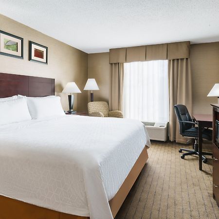Holiday Inn Express Boston Brockton By Ihg Luaran gambar